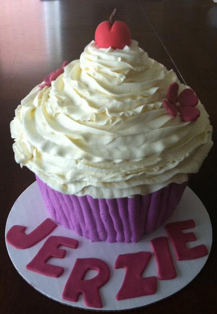 Cupcake Cake!
