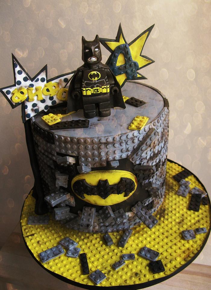 Lego batman cake - Decorated Cake by Delice - CakesDecor