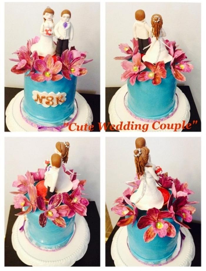 Buy Bride and Groom Cake Topper, Topper with Decorative Wedding Kissing Couple  Cake Figurine, Wedding Cake Toppers, 18 cm Online at desertcartINDIA