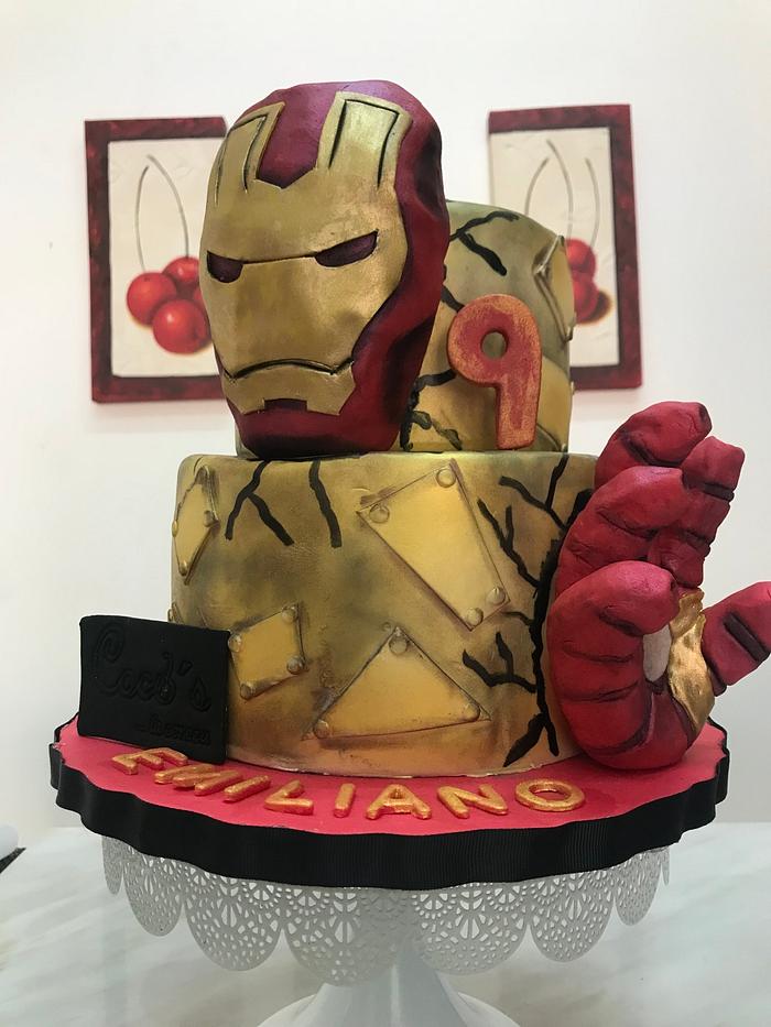 Ironman fondant cake 