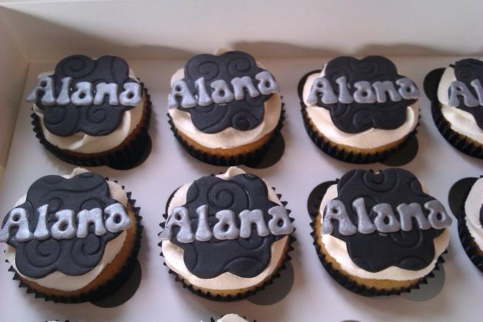 30th silver and black cupcakes