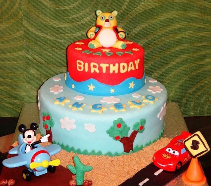Mixed Themes Cake (Mickey - Cars - Oso) (June 2013)