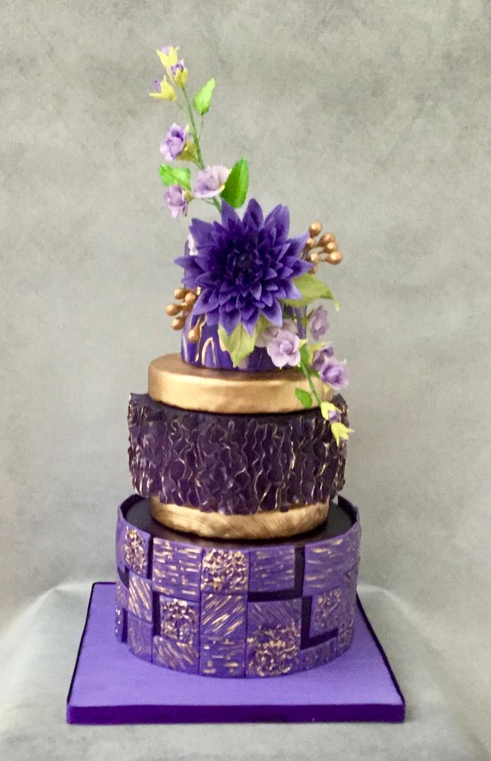 Gilded lavender with flowers
