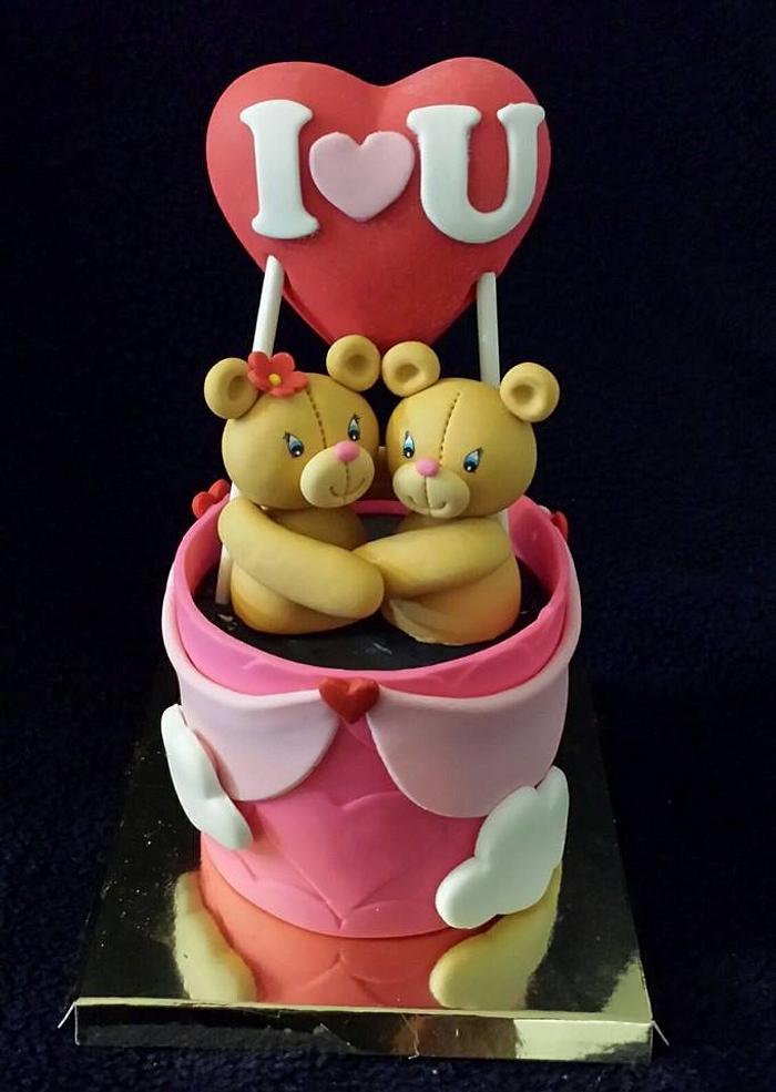 Mini Heart Baloon Teddy Bear Cake