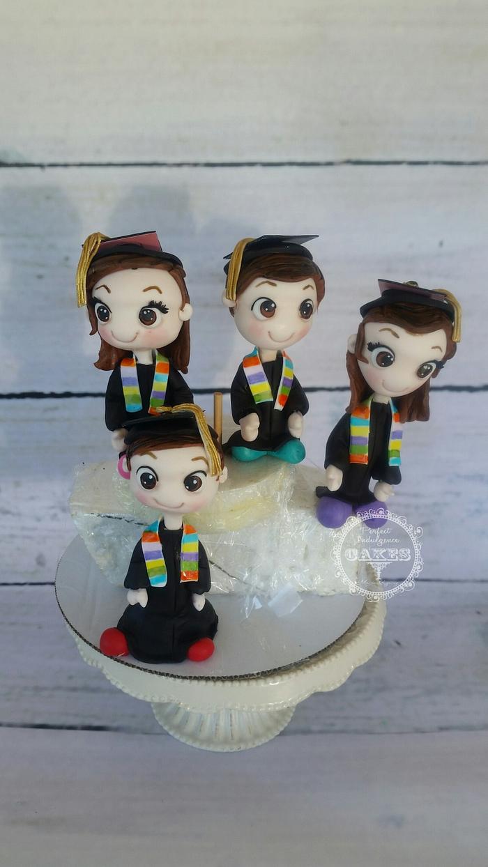Graduation figurines cake toppers