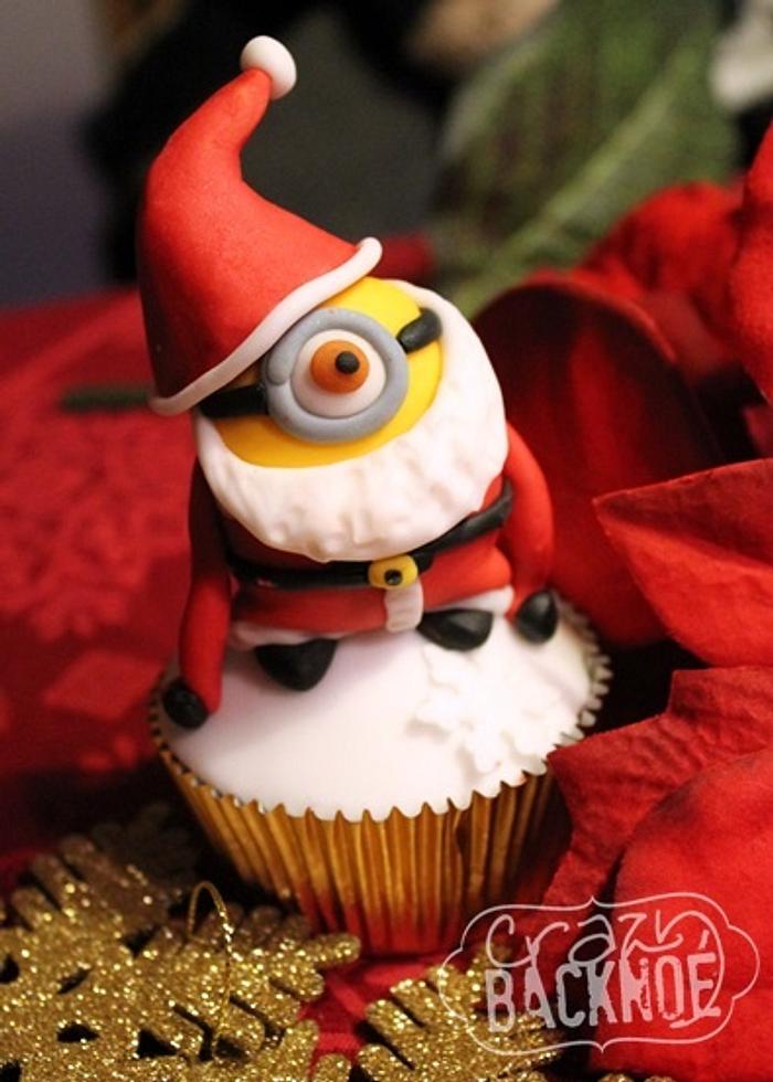 Minion Christmas Cupcakes