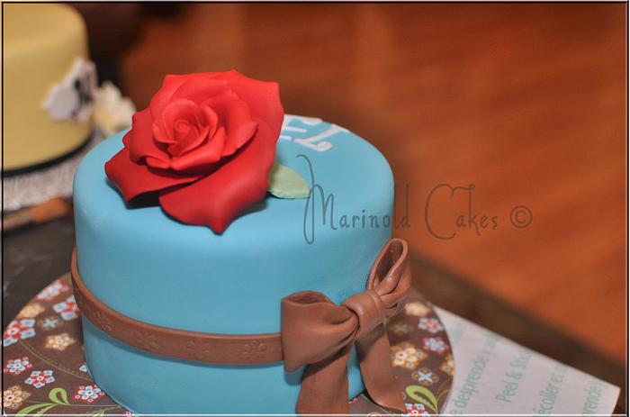 One Red Rose Mini Birthday Cake