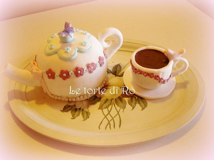 teapot and teacup cake