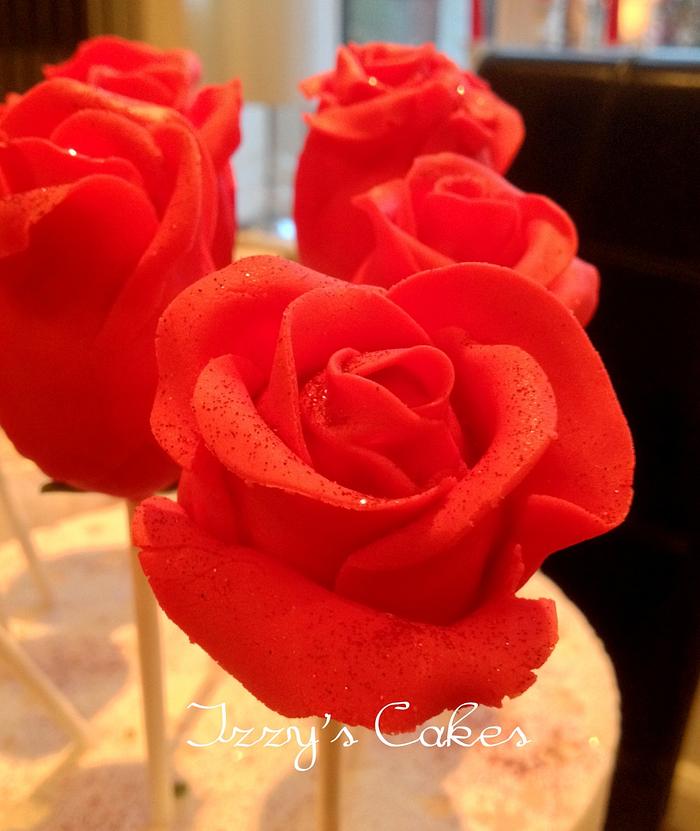 Happy Valentine's Day cake pops!