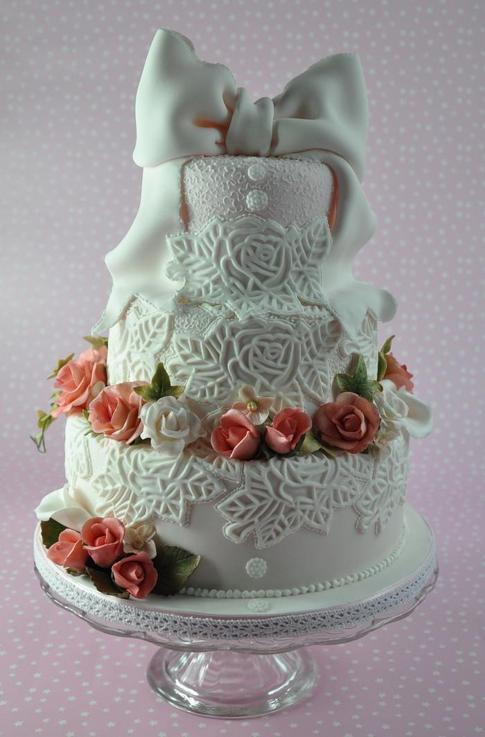 Applique Lace and Roses Wedding Cake