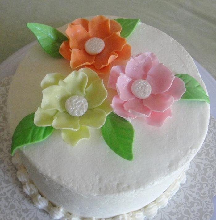 Spring flowers cake