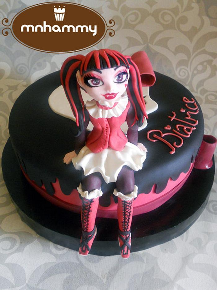 Draculaura Monster High - Decorated Cake by Mnhammy by - CakesDecor
