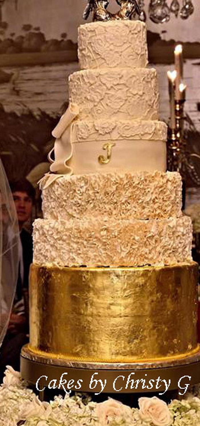 Ruffle wedding cake.