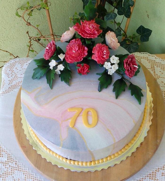 Cake with carnations