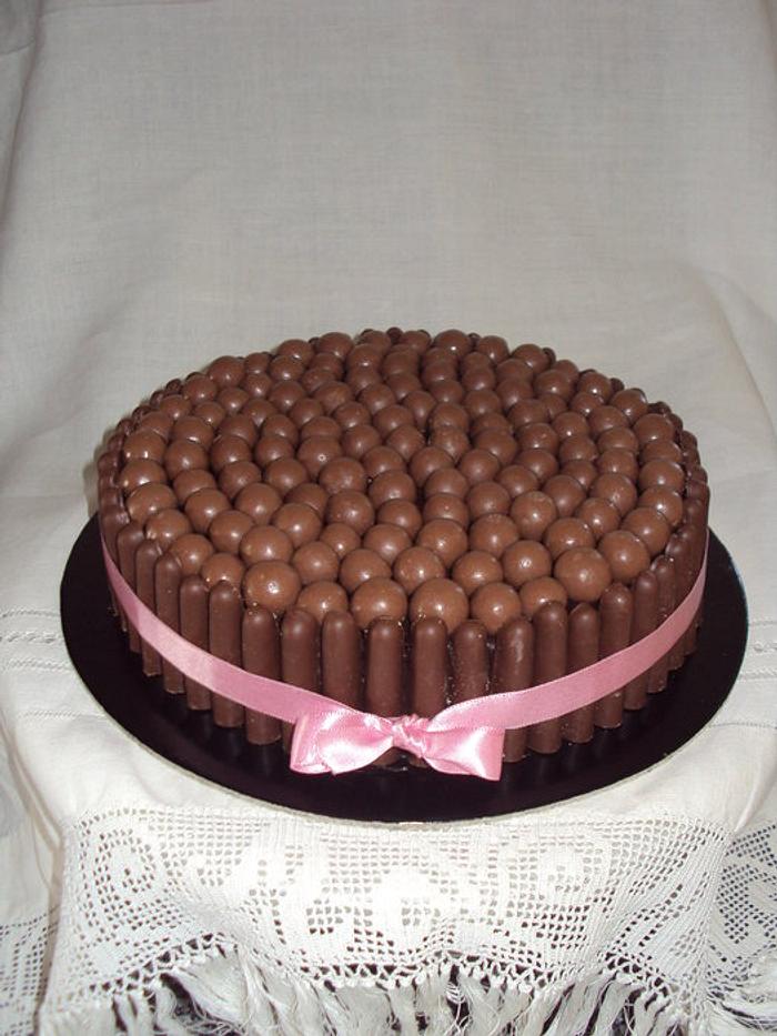 Maltesers cake