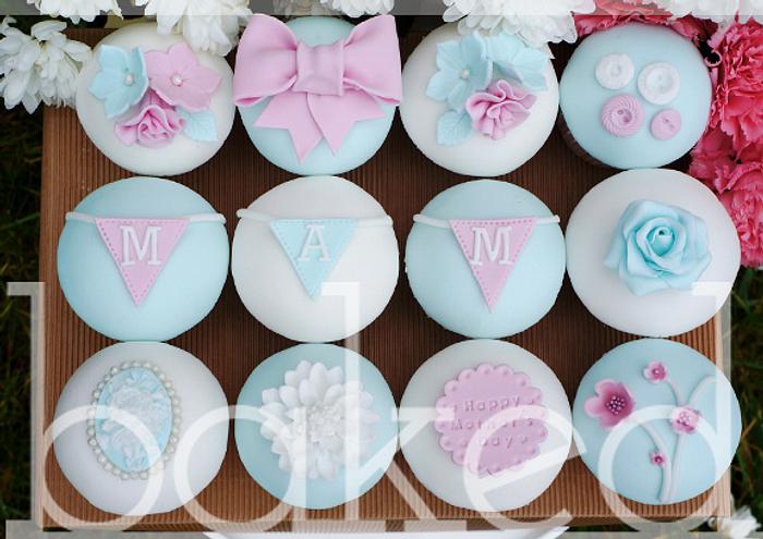 Mother's Day Vintage Cupcakes