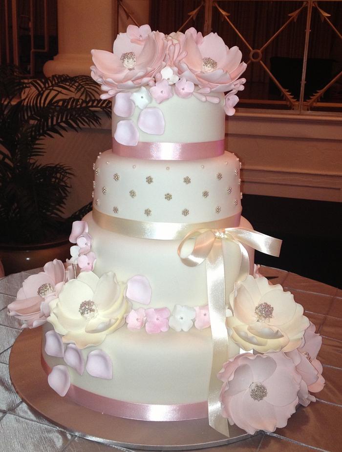 Romantic wedding cake by Le Cake Davenport