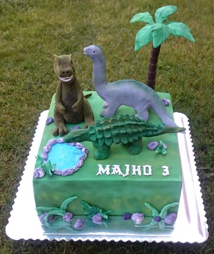Dino birthday cake