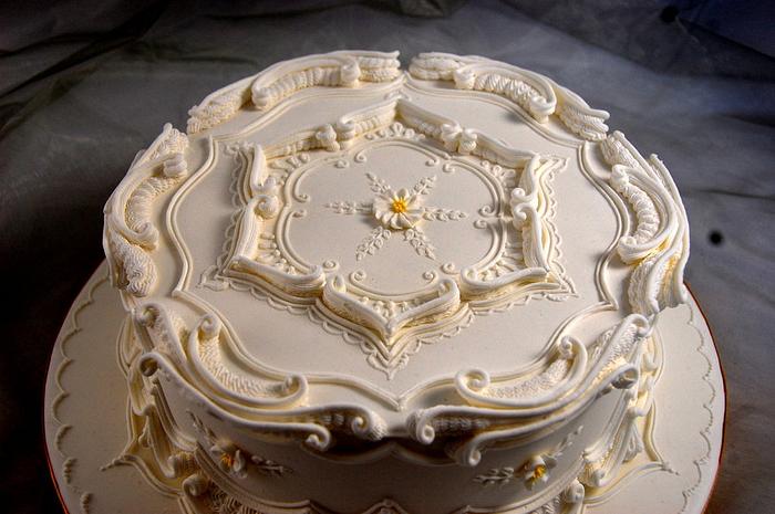 Lambeth/Borella royal icing cake