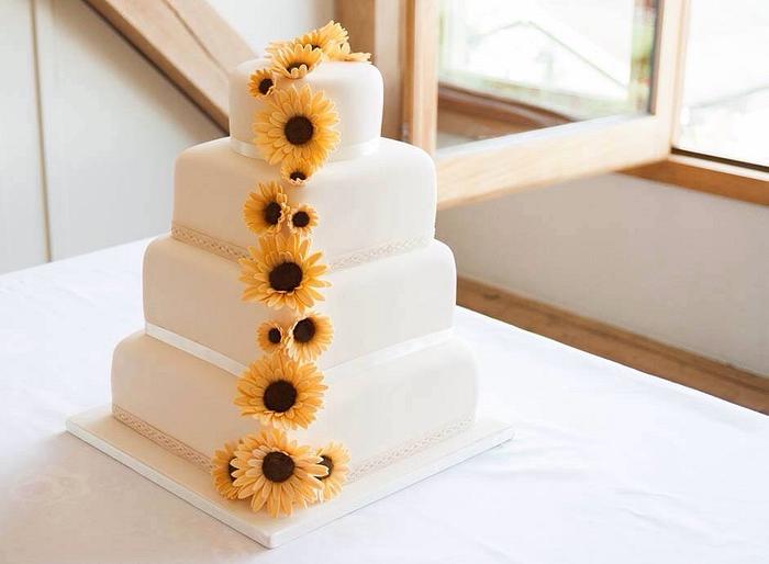 Sunflower wedding cake