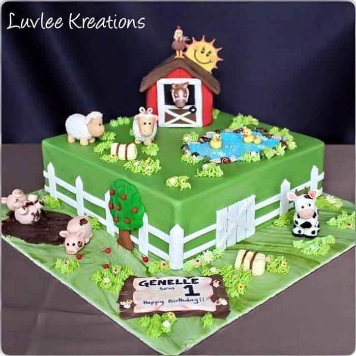 Farm yard cake 