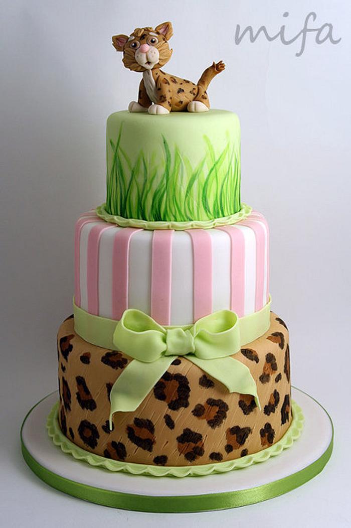 Medio tubería rock Baby Jaguar Cake - Decorated Cake by Michaela Fajmanova - CakesDecor