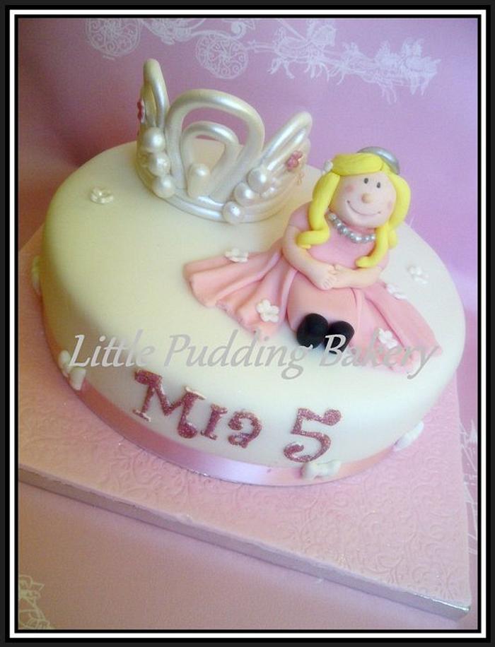 Mia's 'Princess' cake