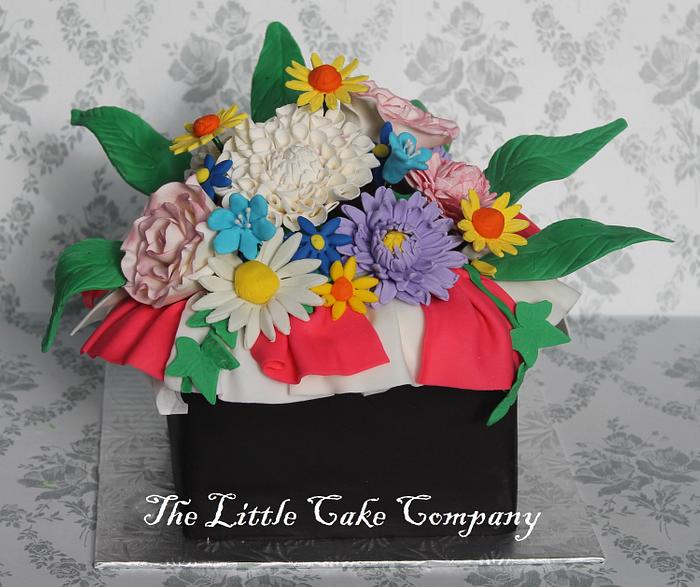 Box of flowers cake