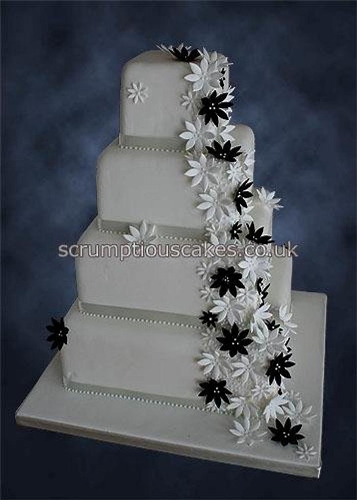 Black & White Daisy Cascade Wedding Cake