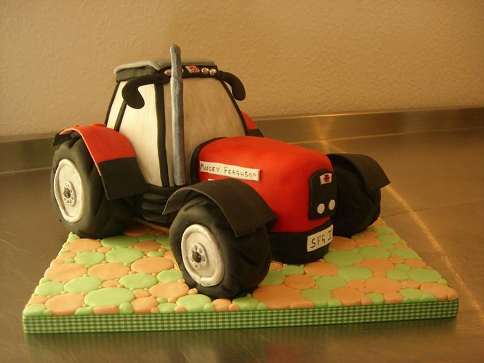 Massey Ferguson Tractor Cake