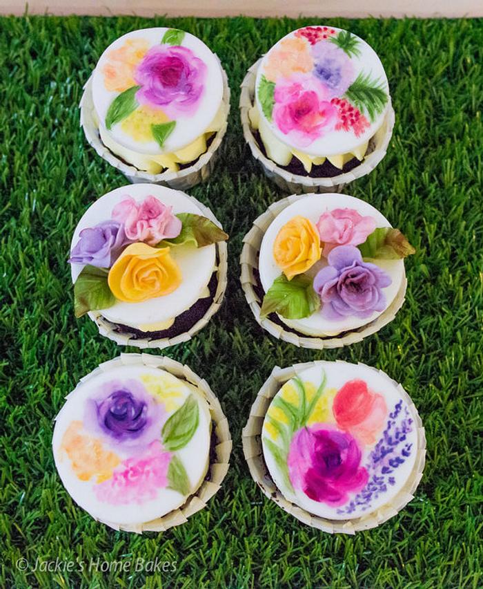 Flowers for Teachers' Day Cupcakes