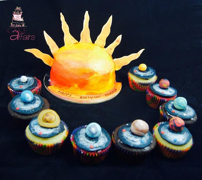 Solar system cake n cupcakes