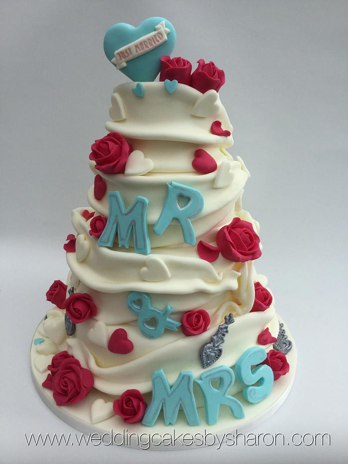 Wrap style wedding cake
