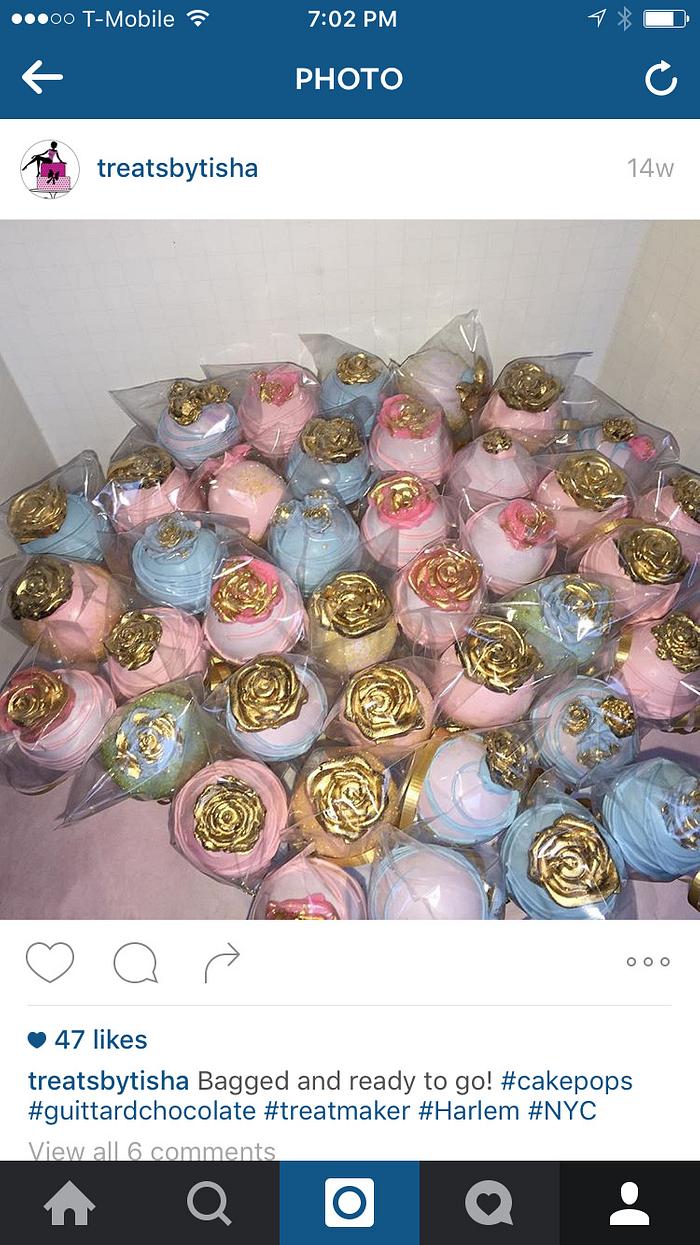 Pastel and Gold Cakepops 