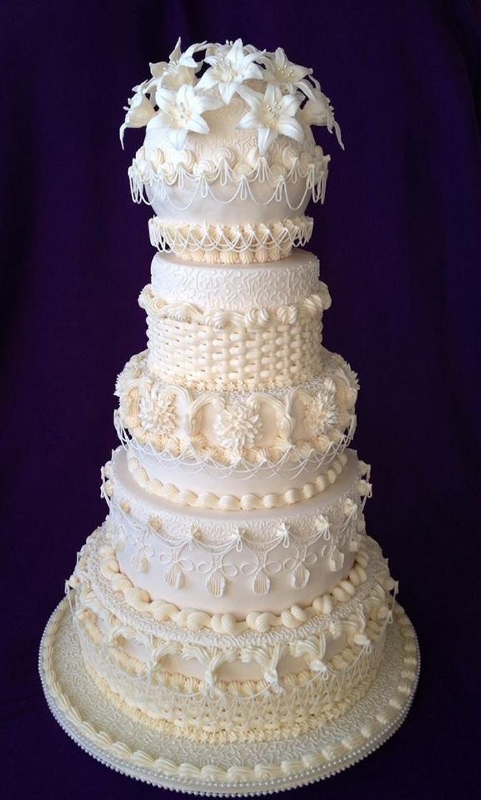 Royal icing wedding cake