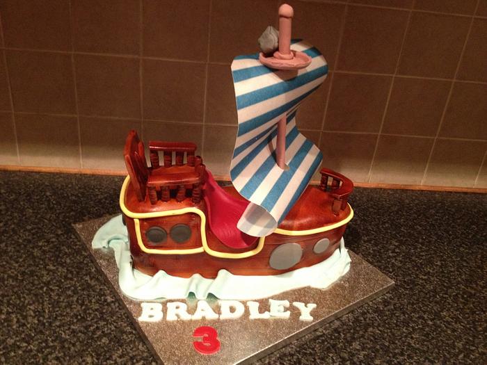 pirate ship cake