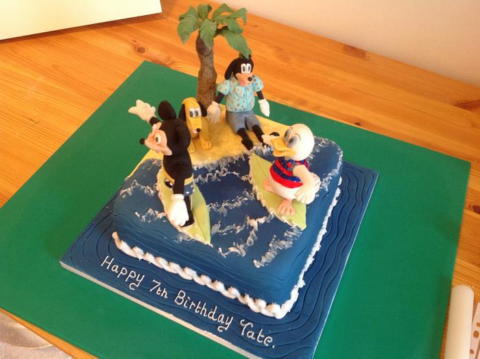 Mickey goes surfing cake