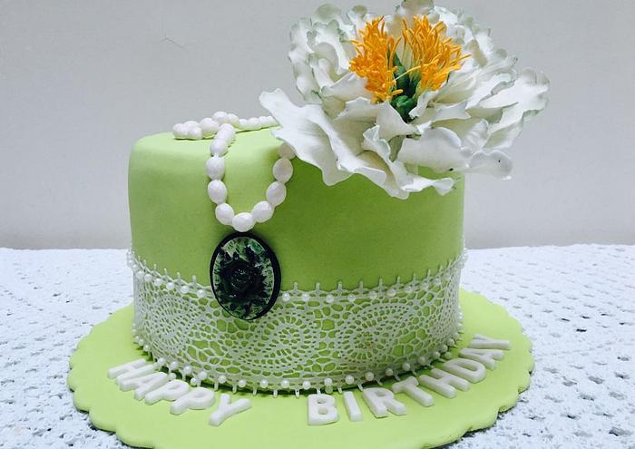 Lime green vintage cake 