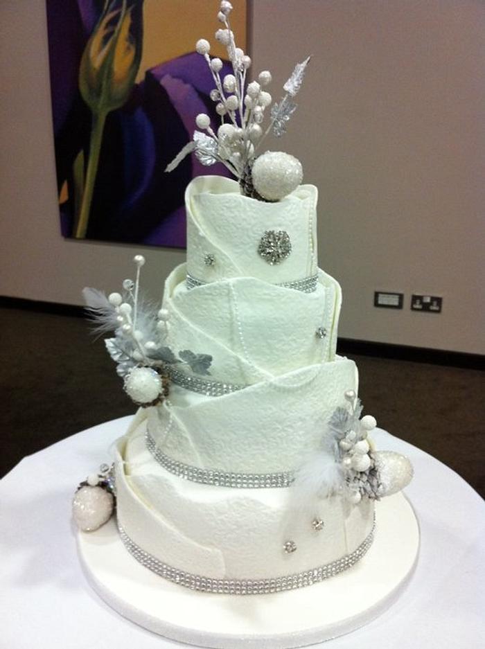 Winter wonderland wedding cake
