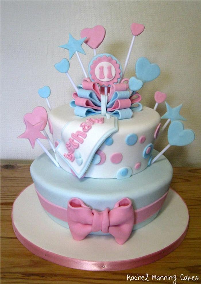 27 Adorable Ideas for Cakes for Baby's First Birthday | Kids Activities Blog