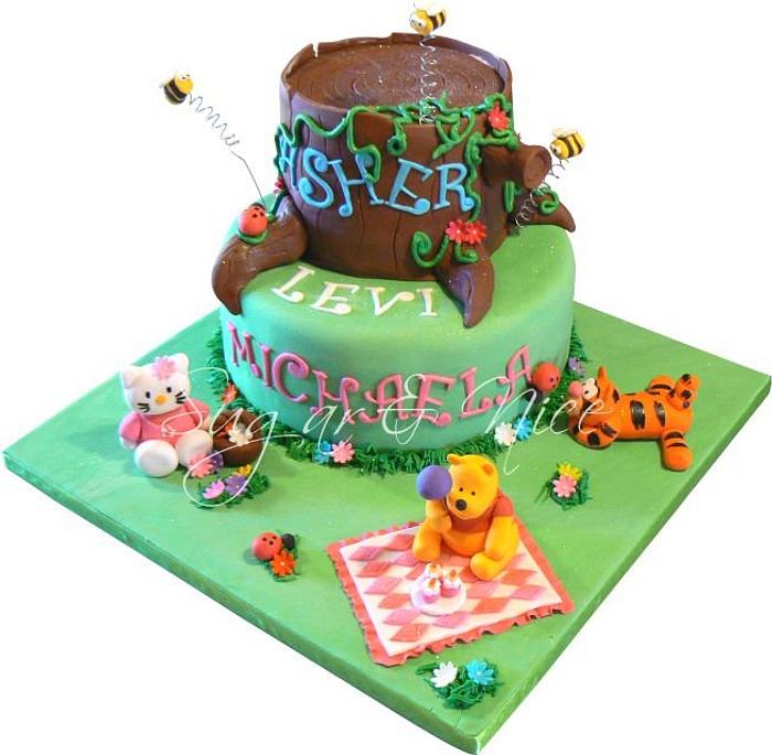 Winnie the Pooh & Friends (Tigger & Hello Kitty) Cake