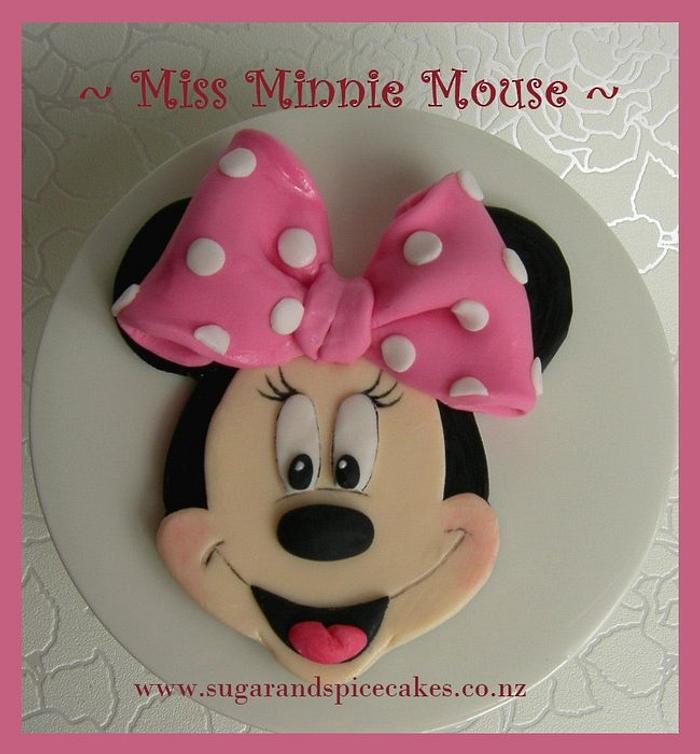 Miss Minnie Mouse Cake Topper in fondant