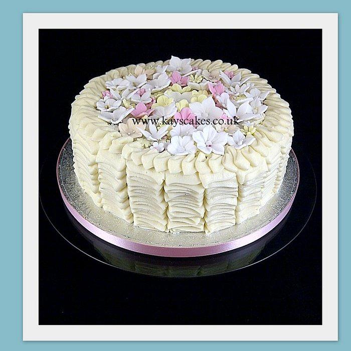 White chocolate Buttercream Ruffle Cake