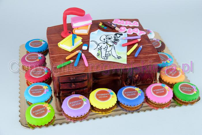 Desk cake for kids / Tort biurko dla dzieci