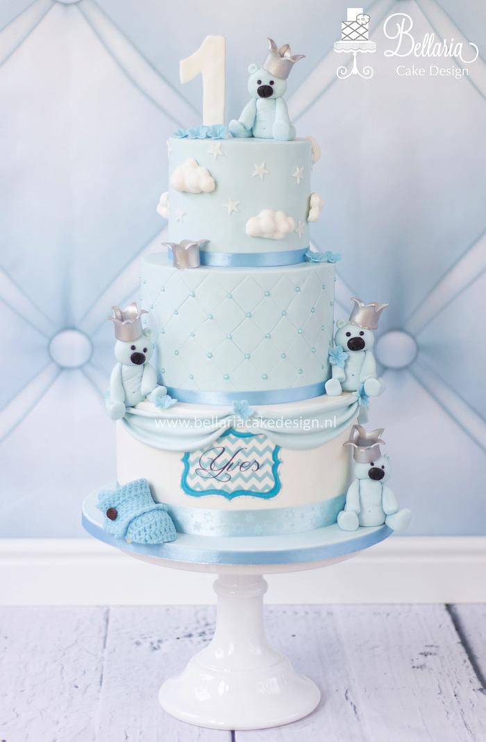 Blue bear baby birthday cake