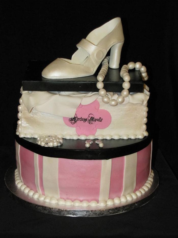 Vinage Shoebox & Hatbox Cake