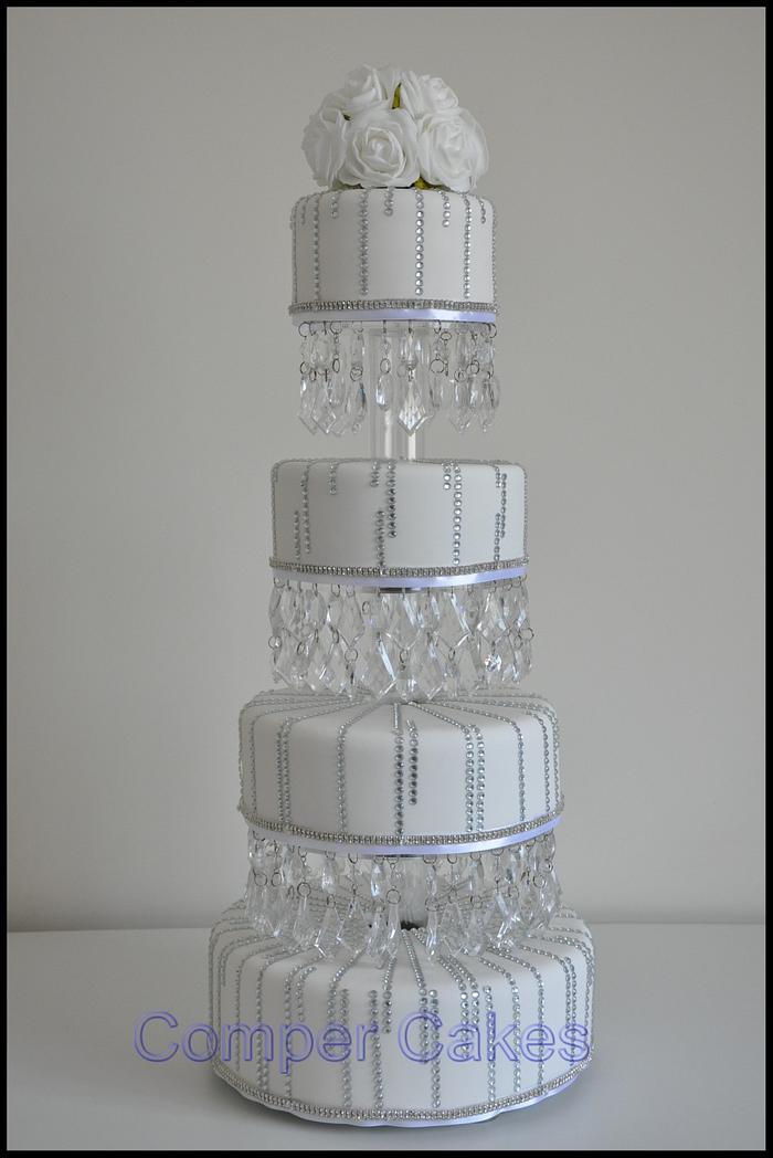  Wedding Cake With Diamonds