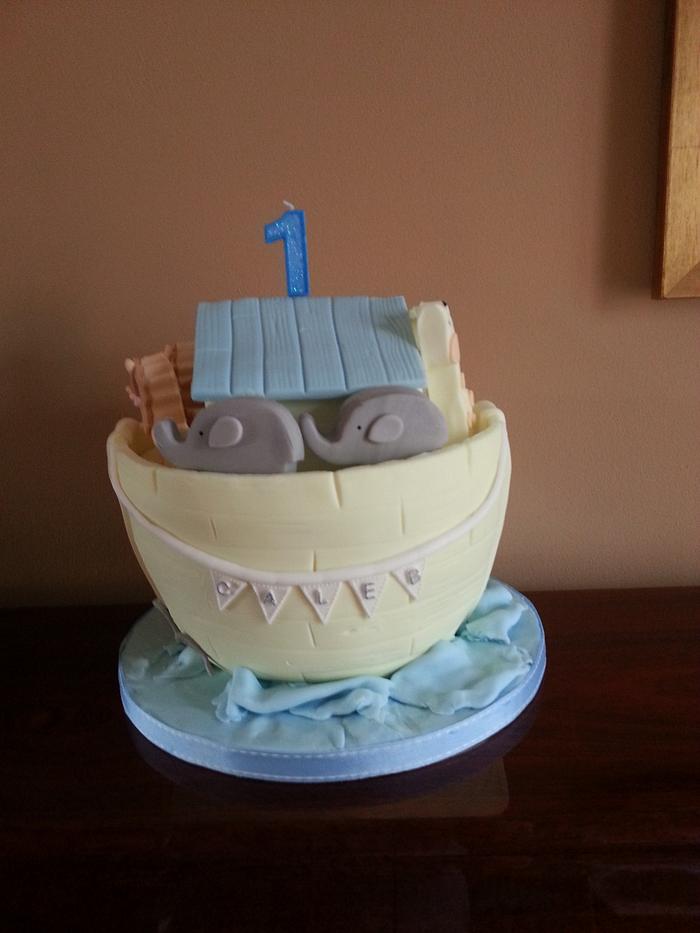 Noah's Ark first birthday cake
