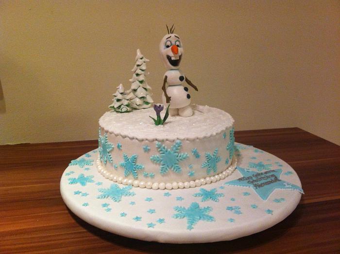 ice queen cake with olaf
