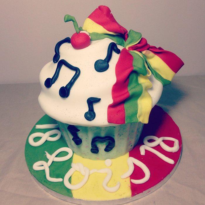 Reggae Reggae Cupcake